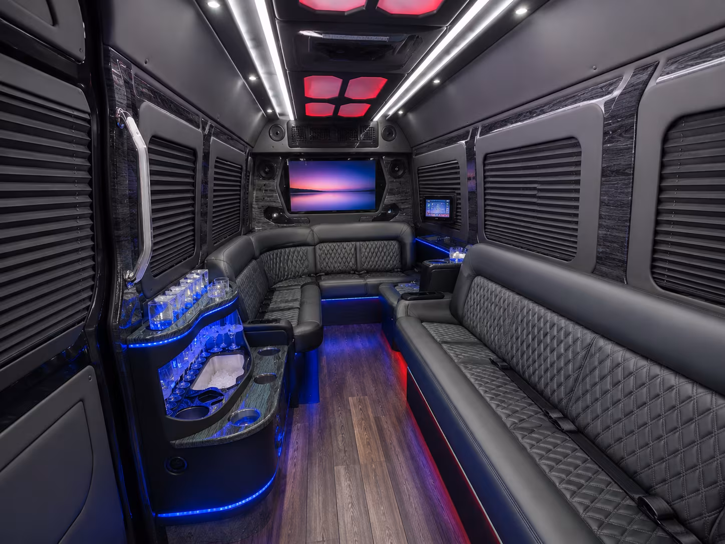santarosacharterbusservices com helps you coordinate government agency shuttles across sonoma county